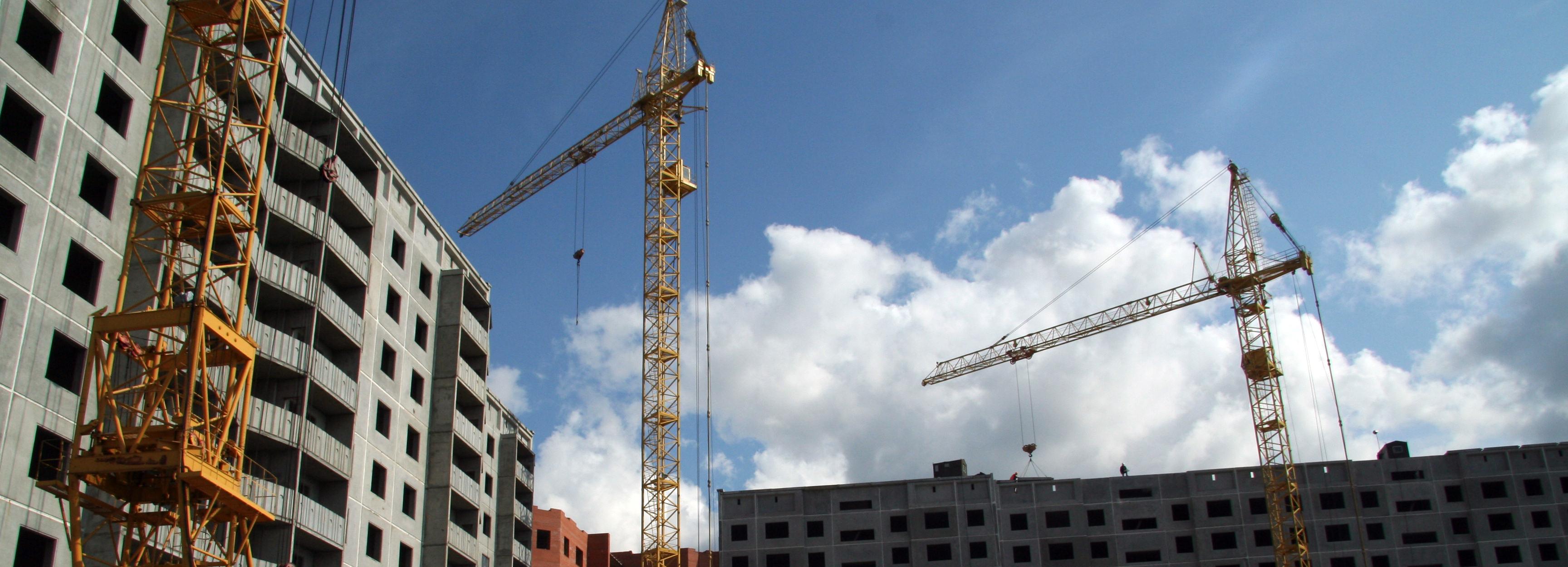 Застройщику не разрешили возводить жилые высотки на Узорной