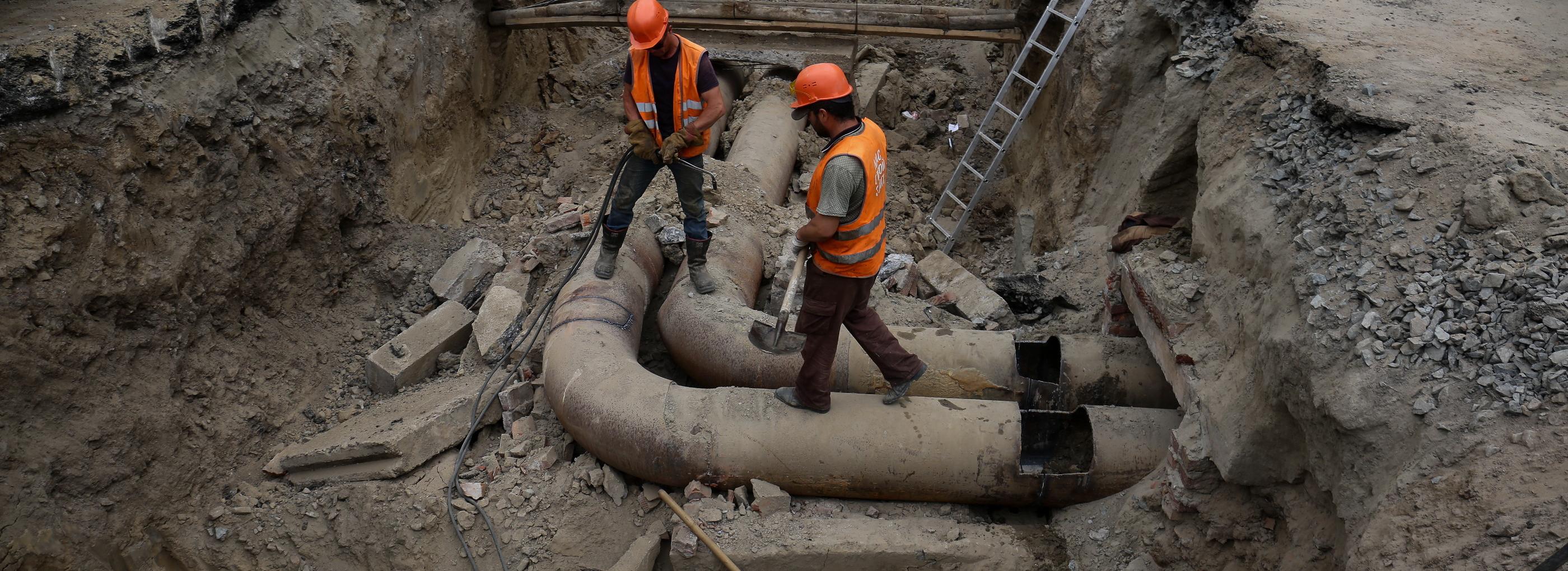 Улицу Фрунзе раскопали у Центрального парка до 6 октября