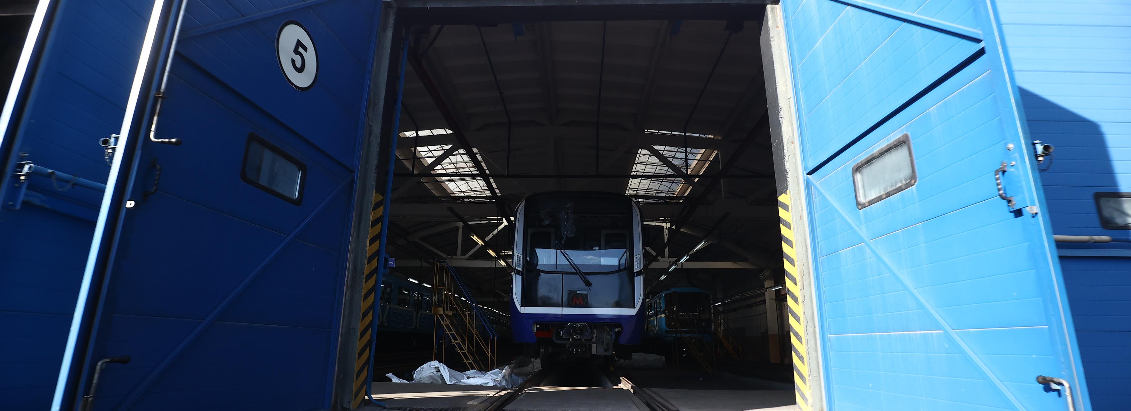 Мэр Кудрявцев: ещё два метропоезда «Ермак» прибыли в Новосибирск