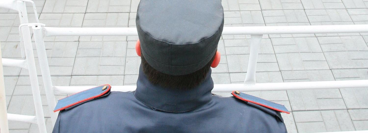 Из нескольких школ в Новосибирске эвакуировали педагогов и учеников