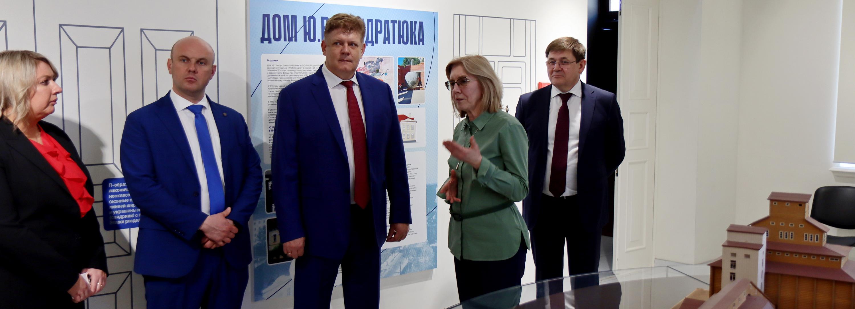 Полпред Серышев оценил Музей космонавтики в Новосибирске