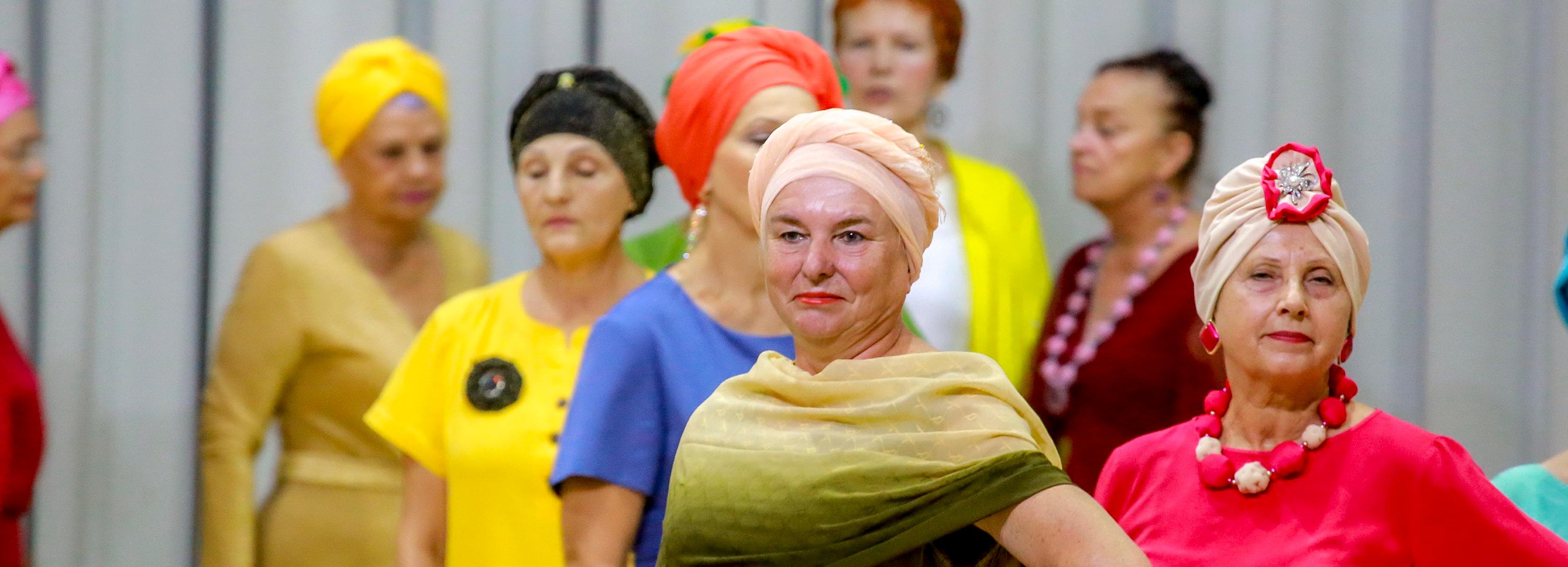 Бабушки с обложки: дам и джентльменов зовут в студию «Элегантный возраст»