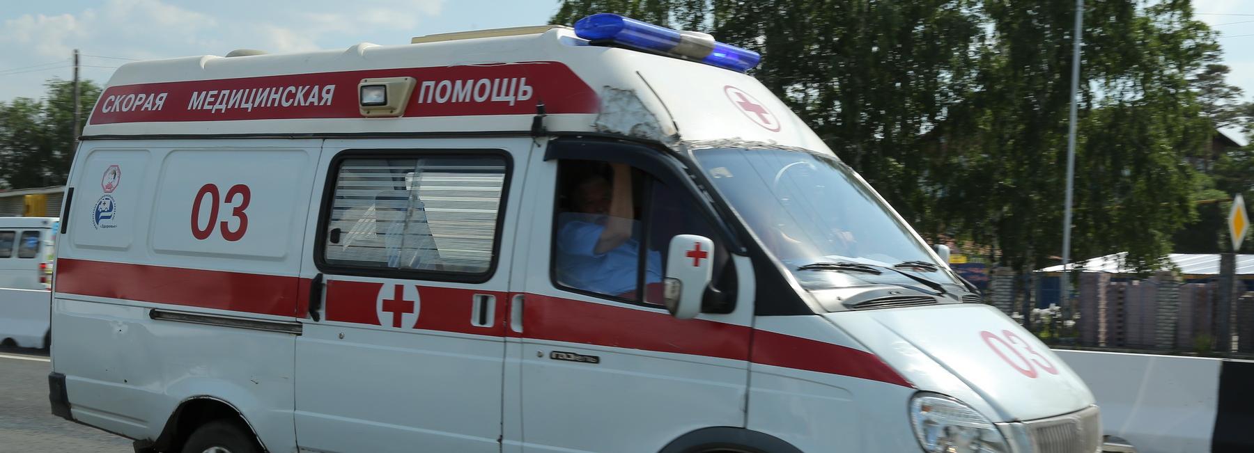 Двухлетний ребёнок разбился насмерть при падении из окна на Петухова