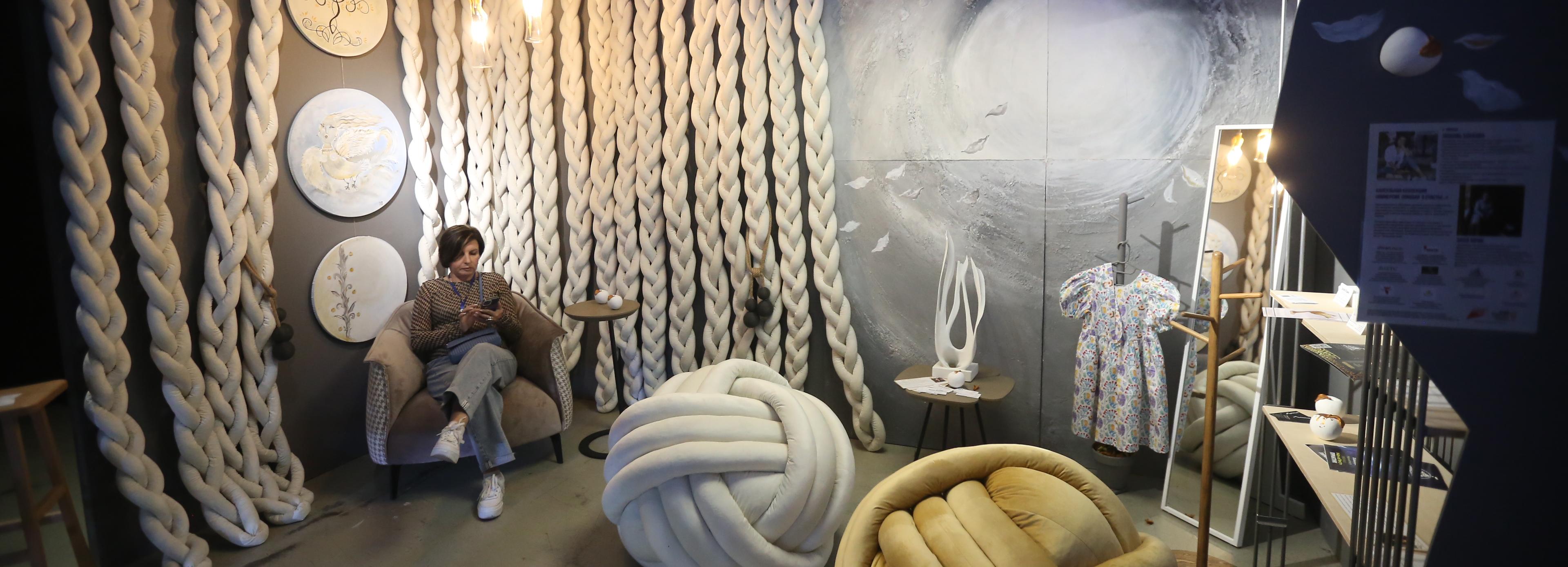 Шик, блеск, красота: 20 фото с Сибирской биеннале дизайна в «Подземке»