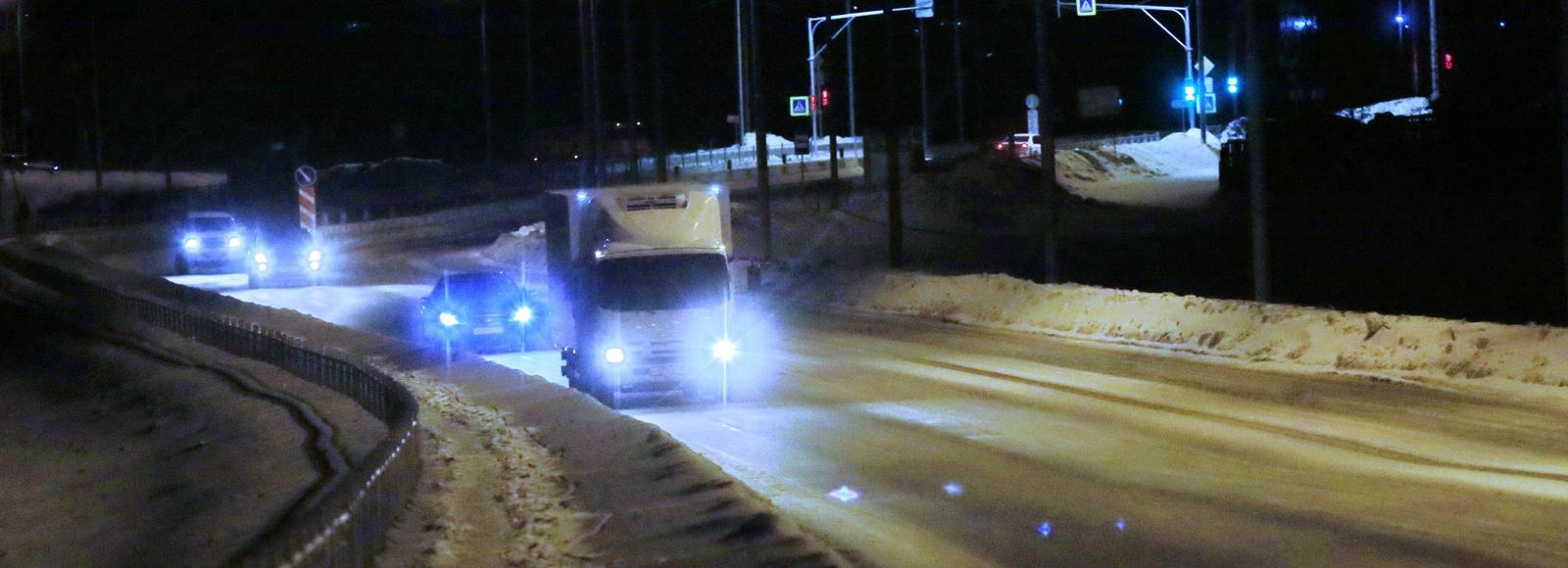 Трассу из Новосибирска в Ленинск-Кузнецкий закрыли из-за сильной метели