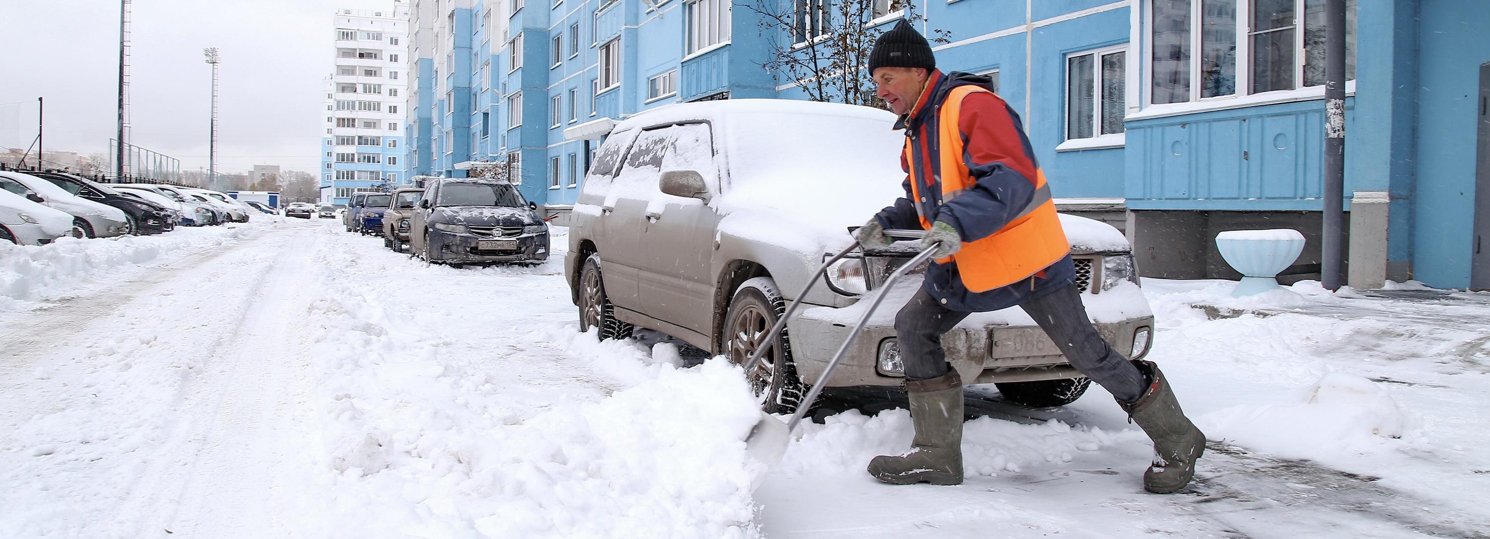Уборку улиц Новосибирска отдадут на аутсорсинг следующей осенью