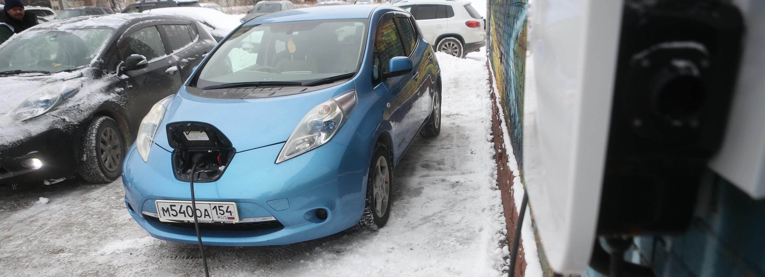 2ГИС начнёт показывать свободные места на заправках для электрокаров