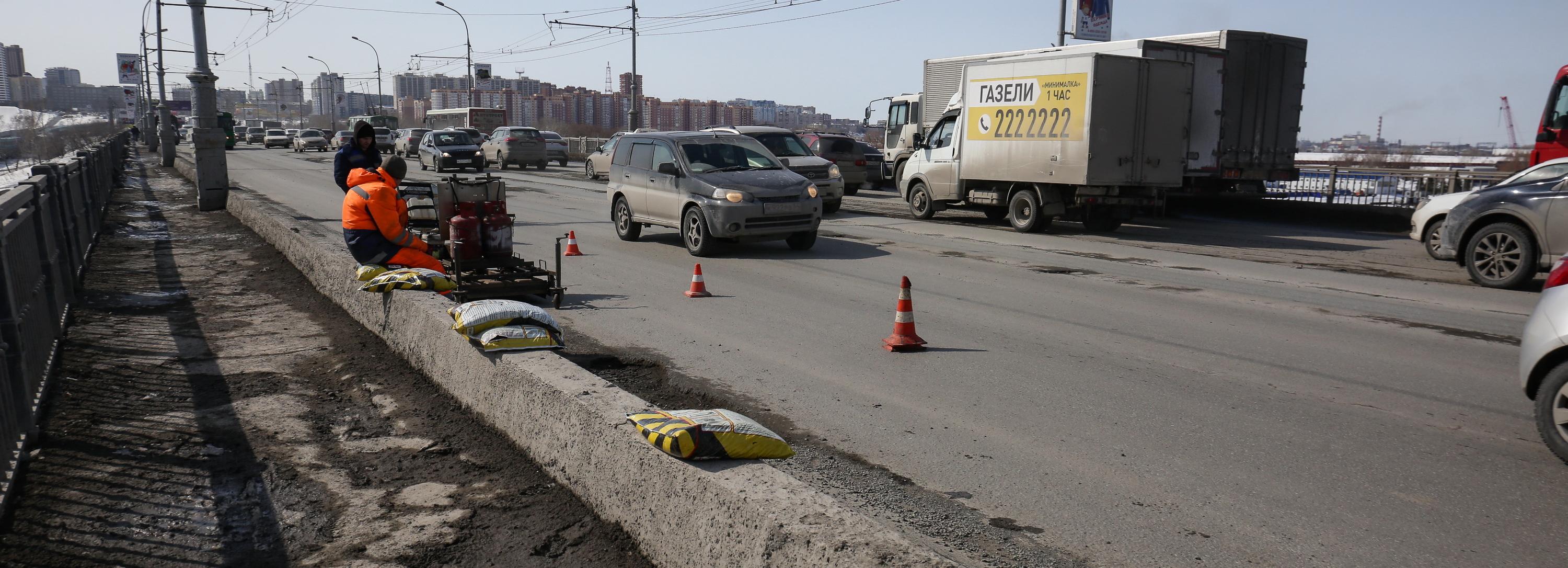 Октябрьский мост в Новосибирске могут закрыть для троллейбусов