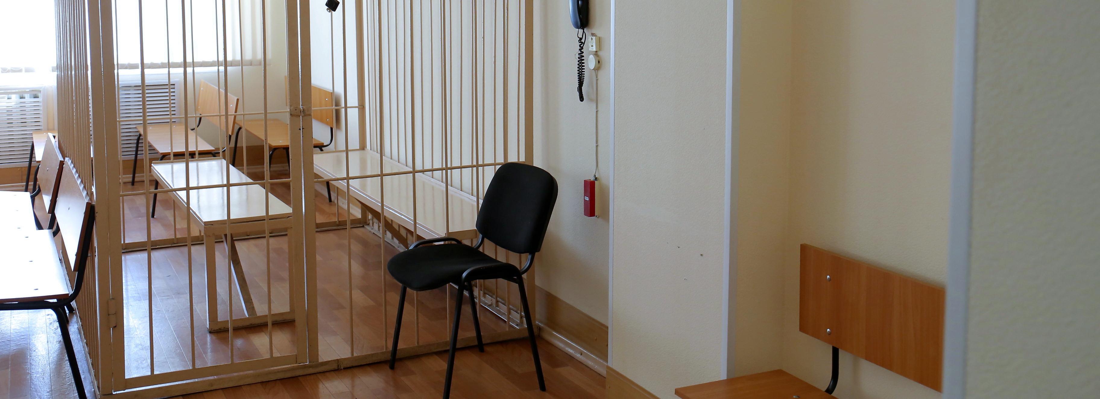 Иностранку поймали на незаконном возвращении в Новосибирск