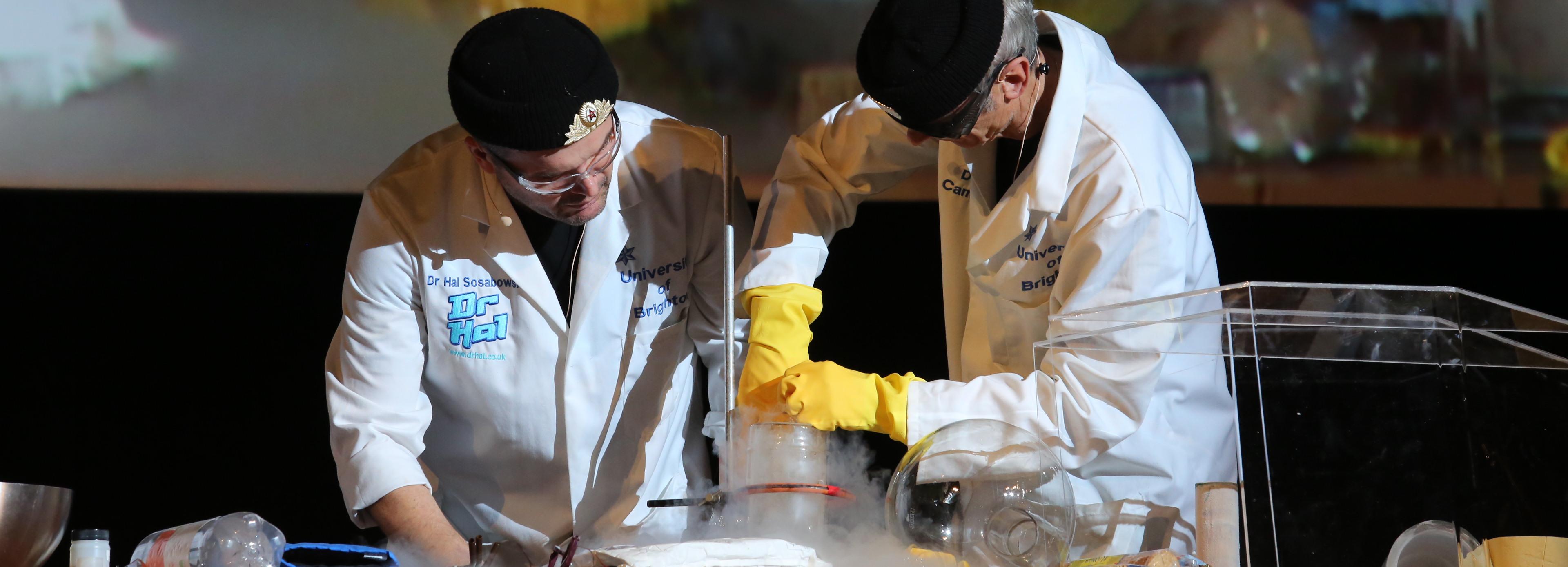 Большой фестиваль физики устроят в НГУ 29 сентября