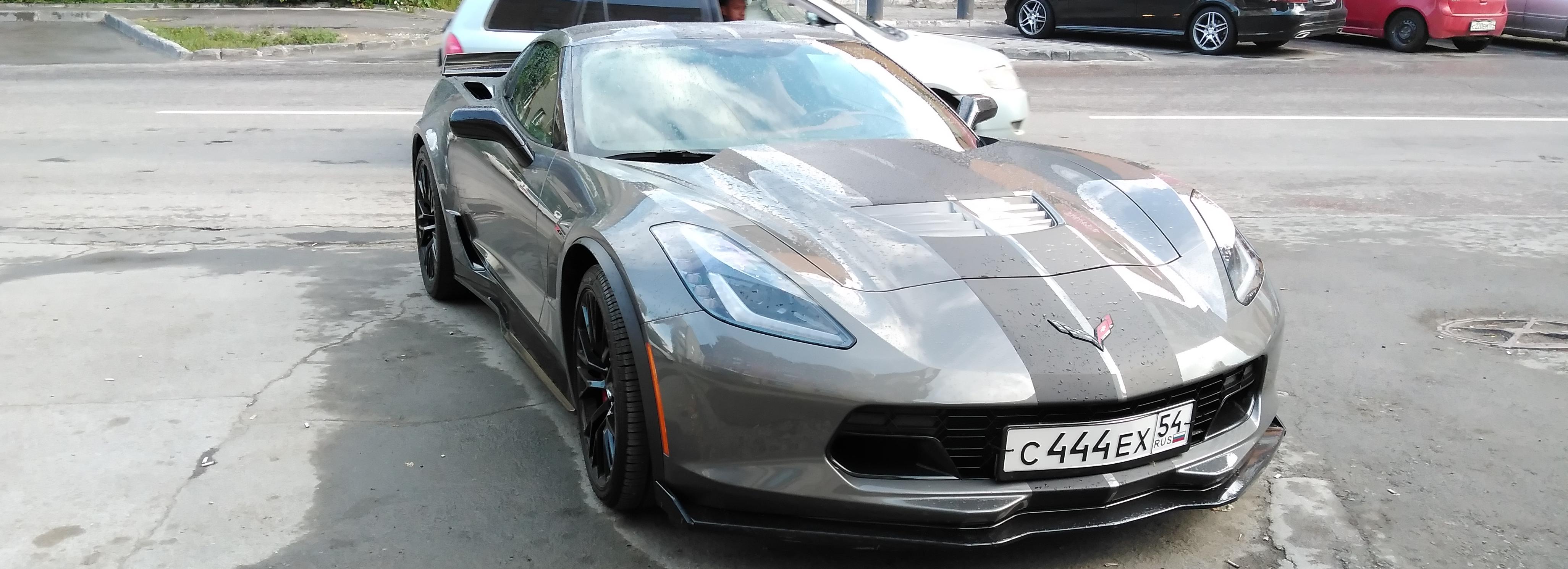 Долларовых миллионеров в Новосибирске вычислили по люксовым авто