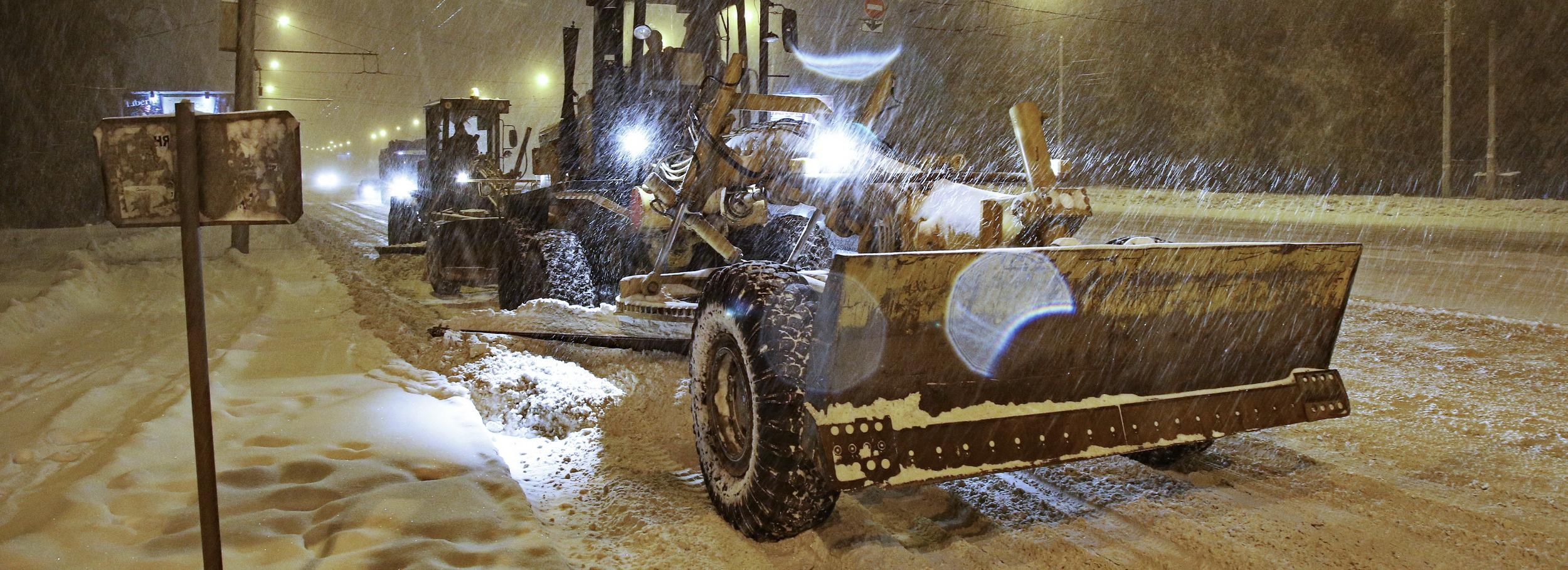 Где будут убирать снег 7 декабря в Новосибирске — список улиц