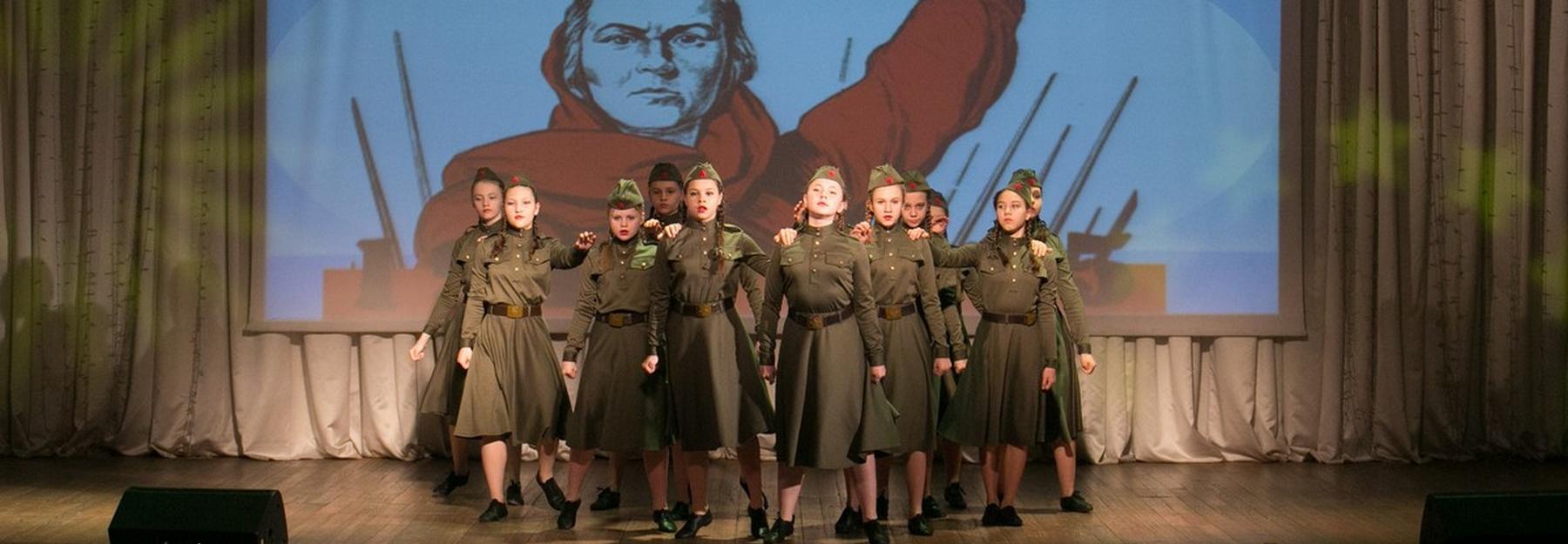 Новосибирцы получат футболки за лучшие фото и видео к 75-летию Победы