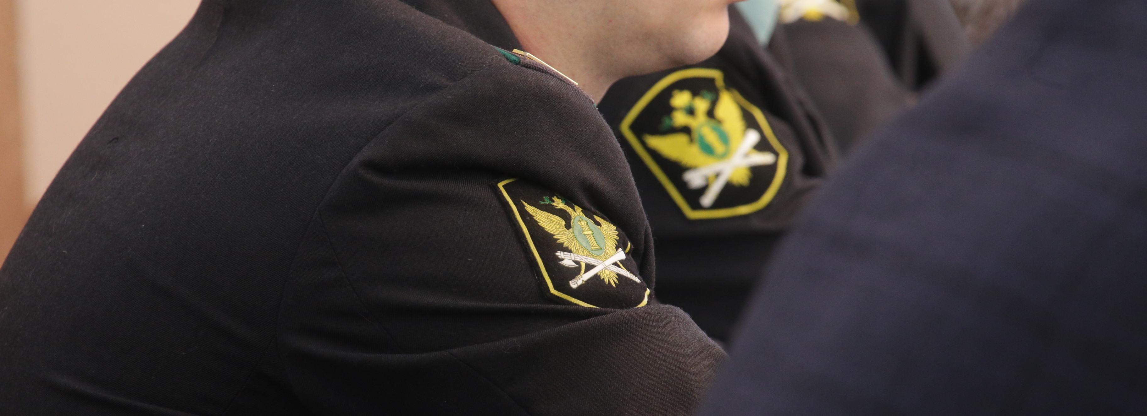 Сберечь прожиточный минимум от списания помогут судебные приставы