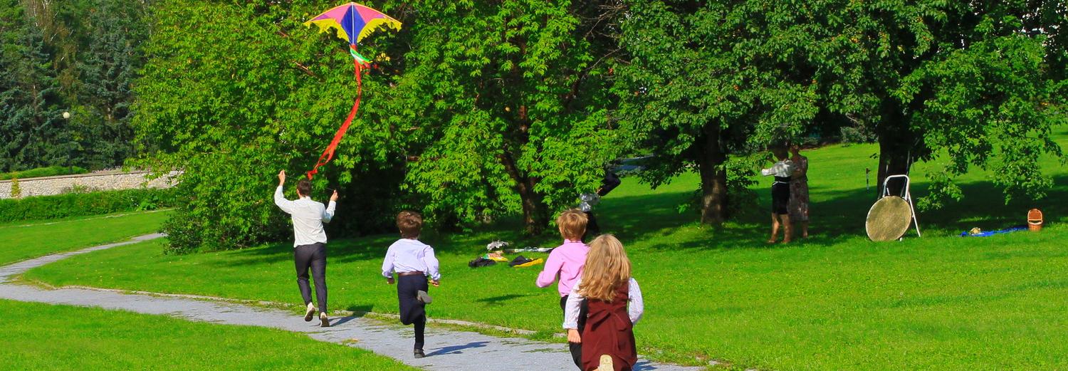 День семьи, любви и верности отметят в Дзержинке