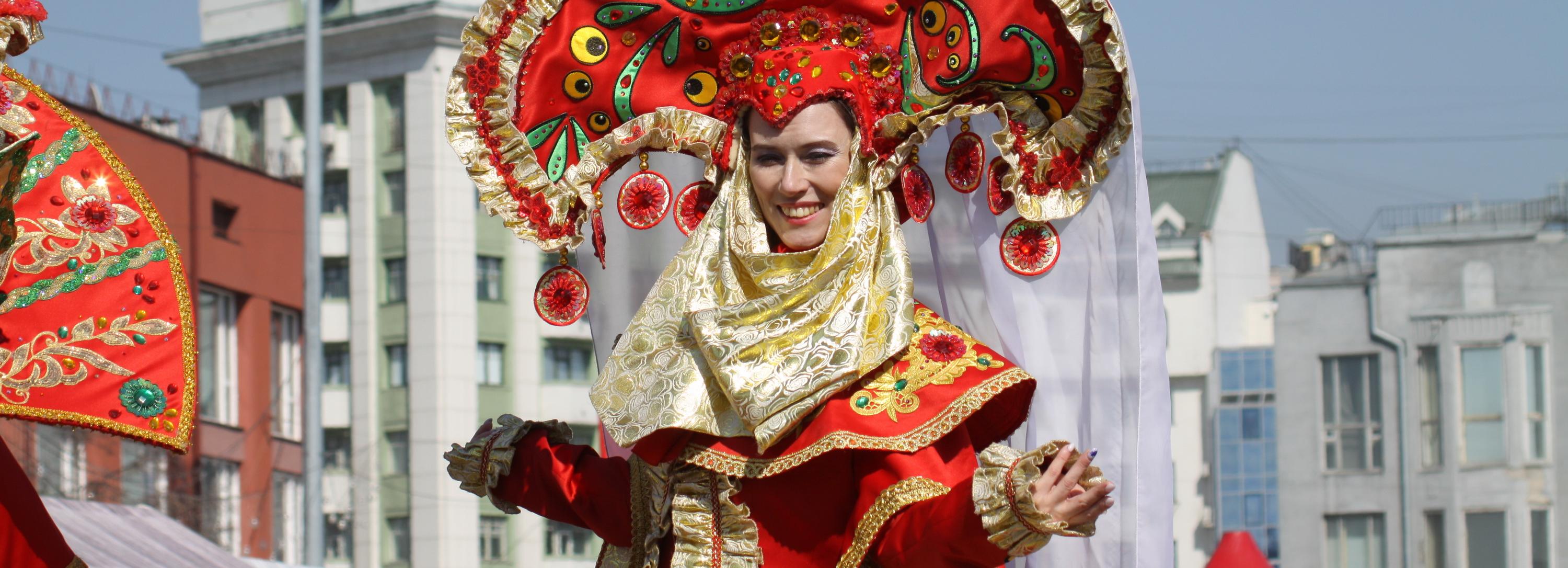 Новосибирская неделя: братья-белорусы, символ Победы и театральные планы