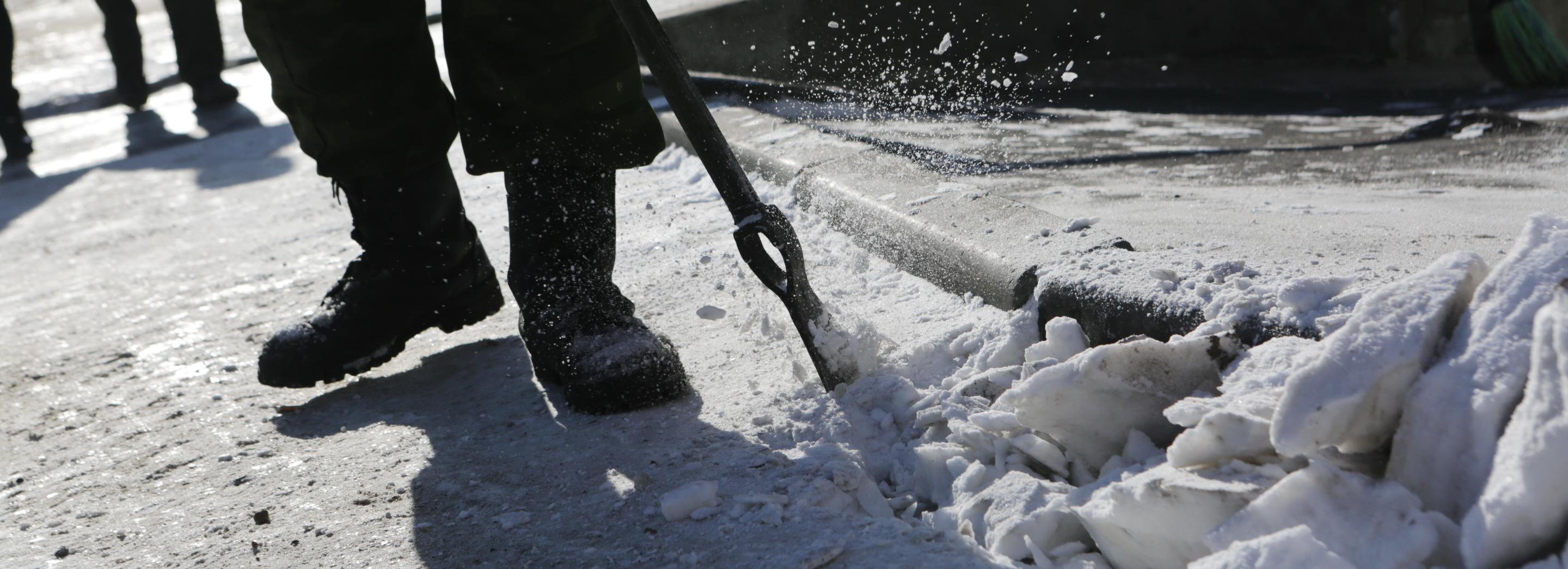 300 тысяч взыскала с УК сломавшая руку во дворе жительница Затулинки