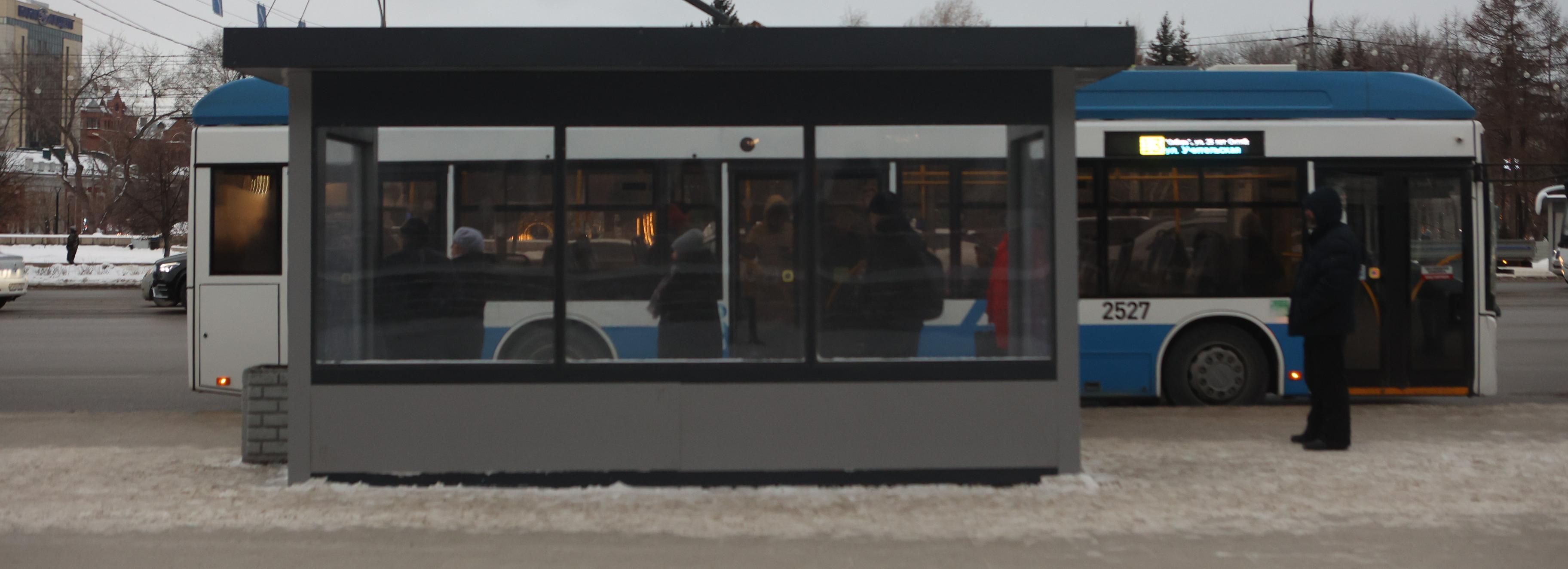 30 остановок с антивандальным покрытием закупят для Новосибирска