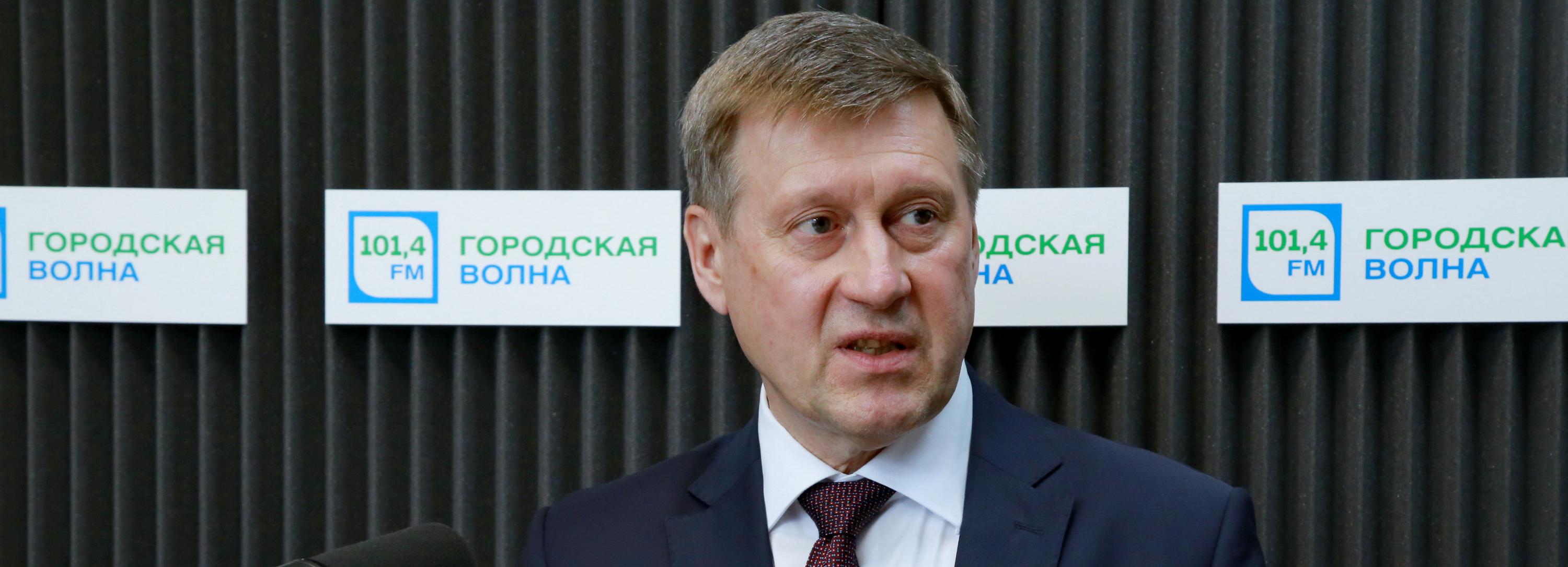 Ремонт дорог: прямой эфир с мэром Локтем на Горволне