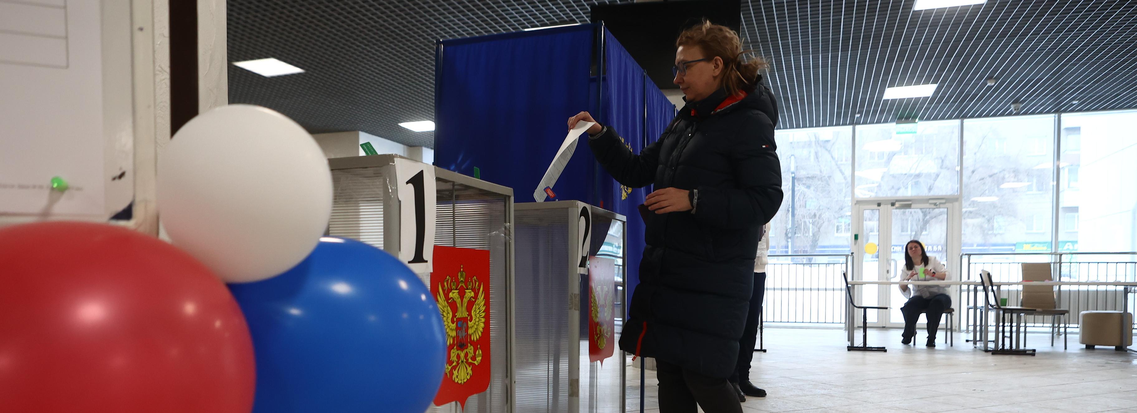 Владимир Путин выигрывает выборы с 87% голосов