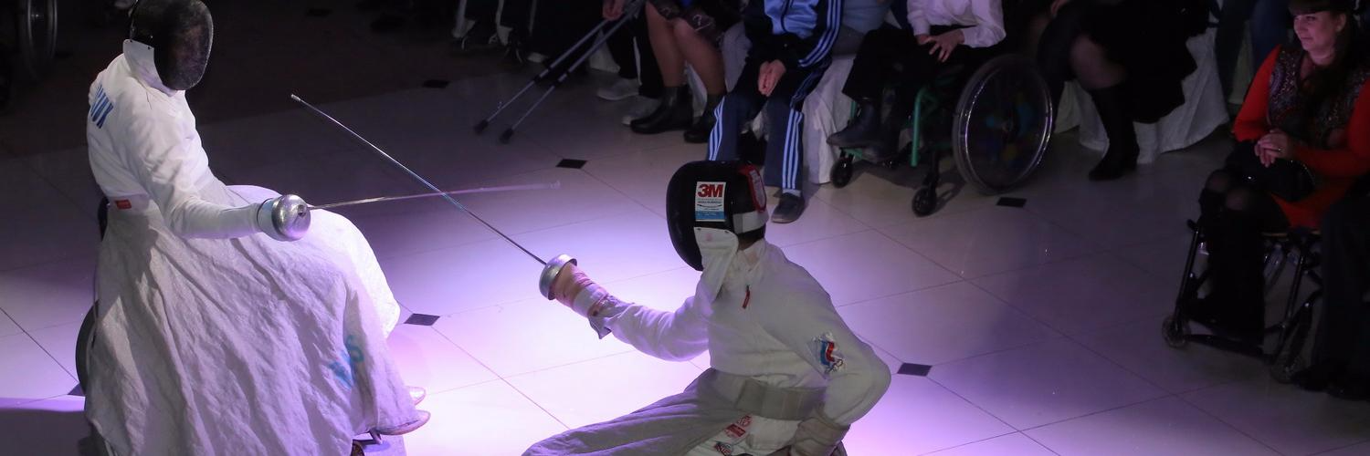 Фехтовальщик на коляске из Новосибирска выиграл золото Паралимпиады