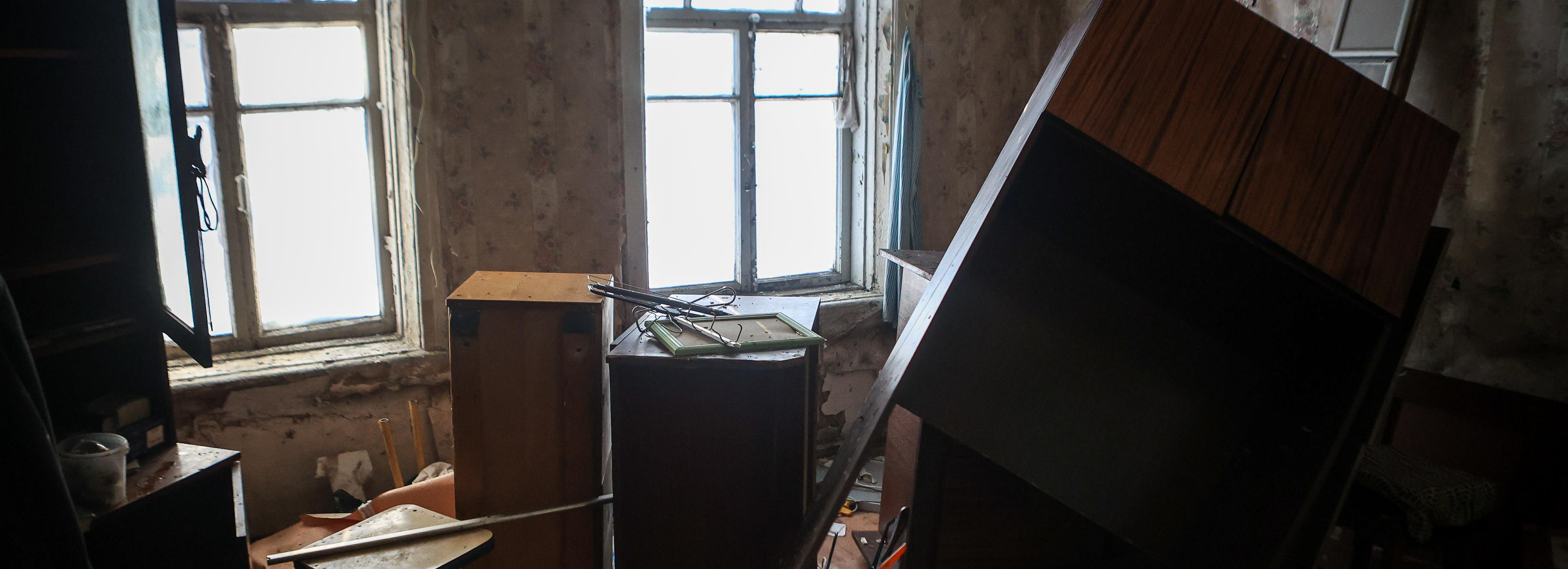 Больше 400 семей расселяют из аварийного жилья в Советском районе