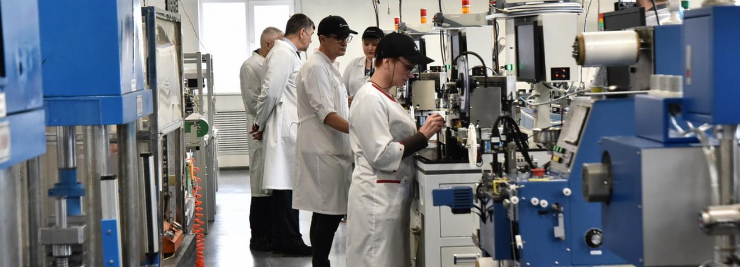 Новосибирские производства повысили эффективность по нацпроекту