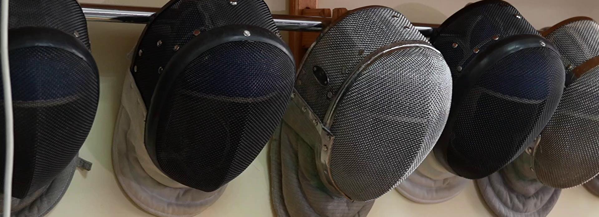 Спорт вместо реабилитации: вернувшийся с СВО боец освоил парафехтование