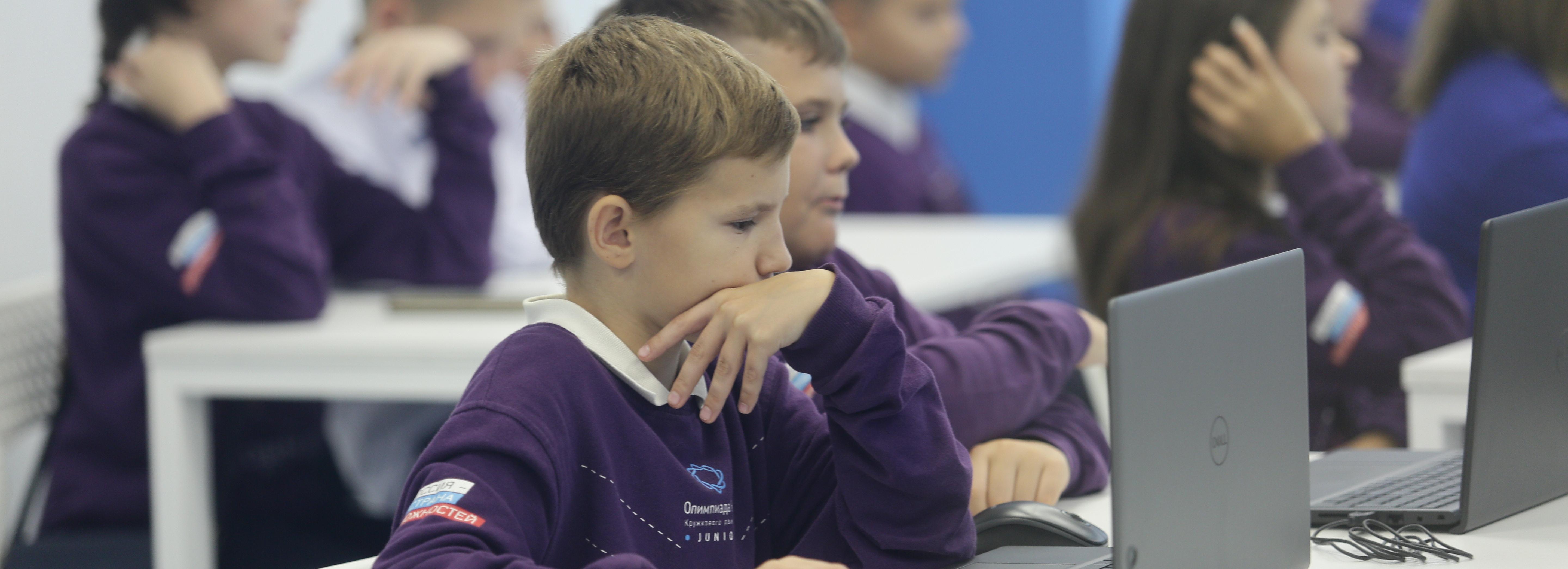 IT-куб с классами от Яндекса открыли в новосибирском лицее