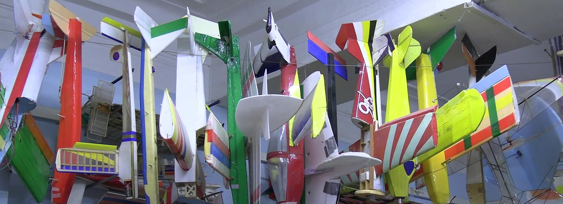 Дроны из пластика и пенопласта собирают на Посту №1 в Новосибирске