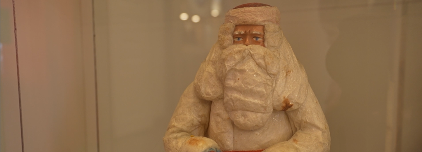 Деда Мороза 1930-х и говорящие открытки показывают в Музее на набережной