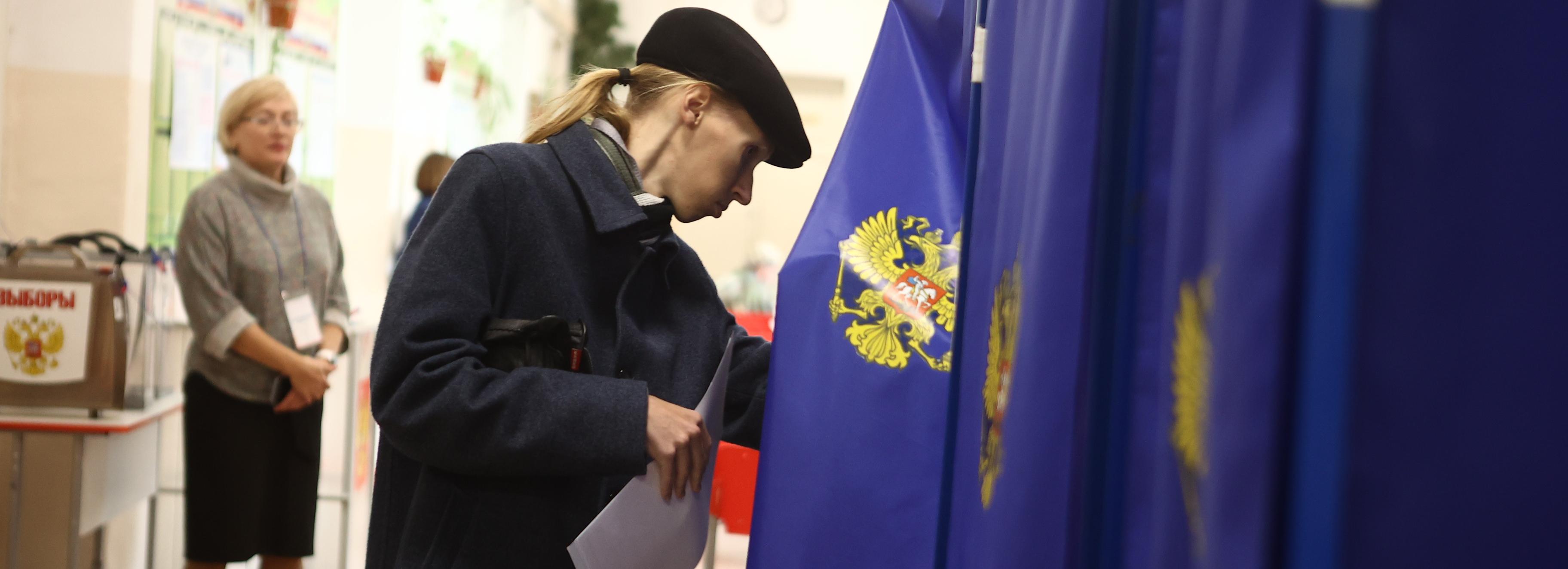 Лидерство «ЕР» на выборах в Новосибирской области объяснил политолог