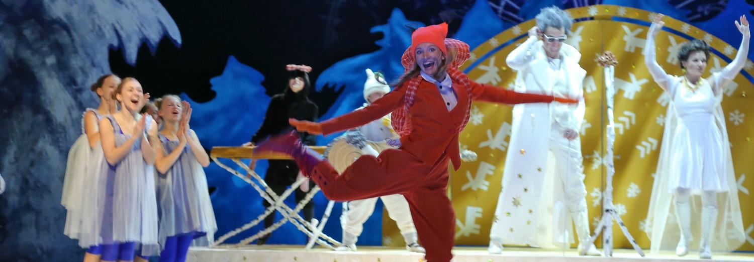 Афиша выходных: Синяя борода, SibJazzFest и портреты по скелетам