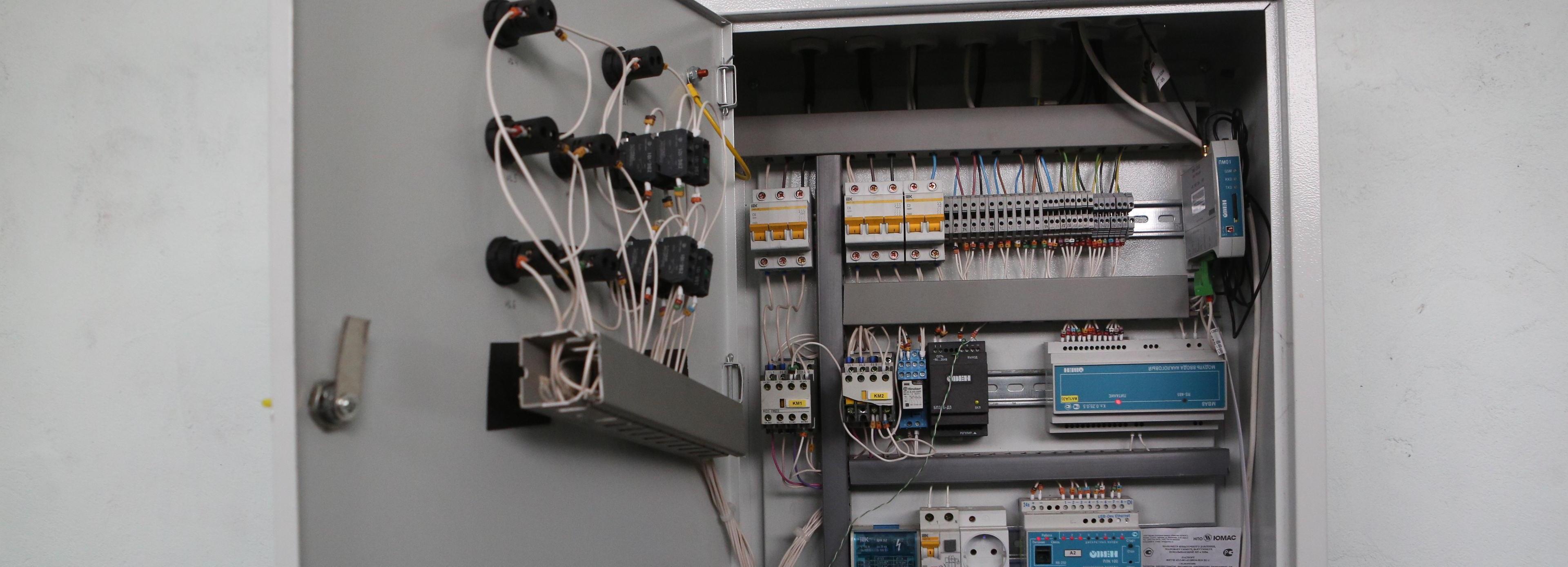 Центр Новосибирска остаётся без света из-за стихийной парковки