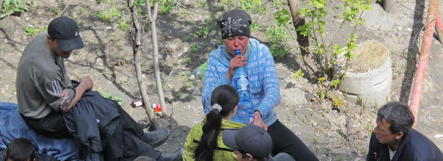 Что делать, если в вашем подъезде поселился бомж