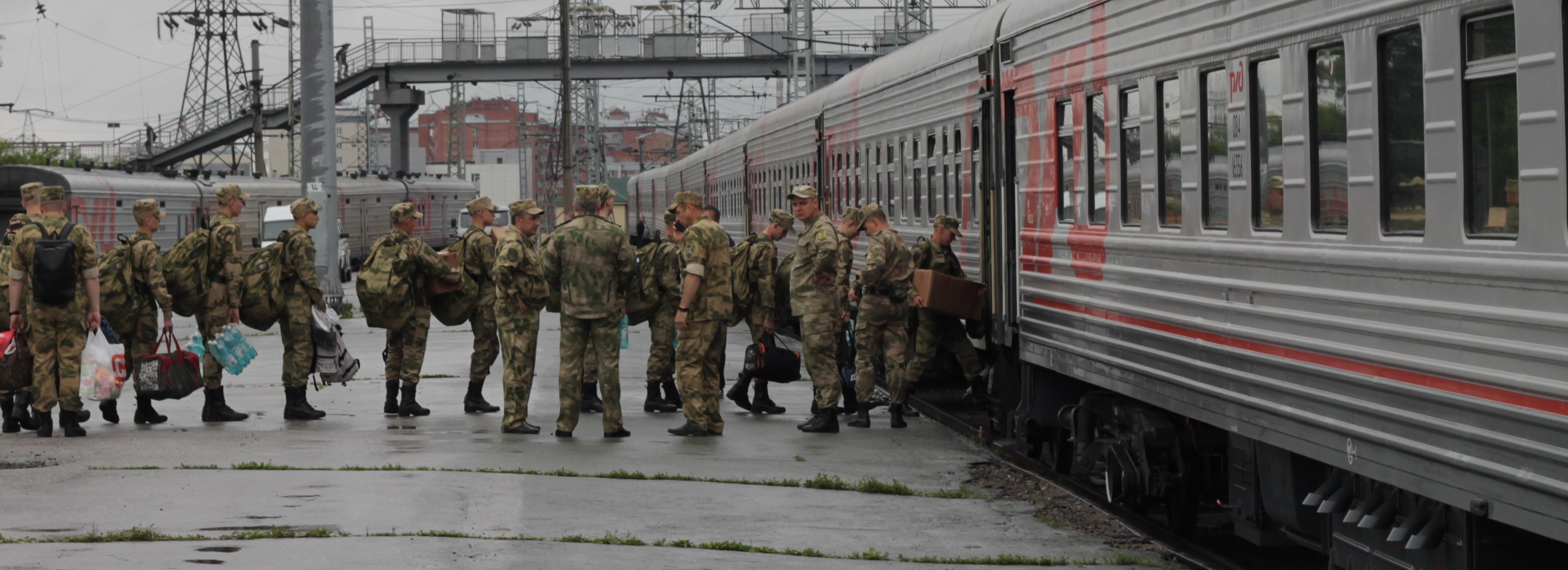 Первую партию новосибирских призывников отправили к месту службы