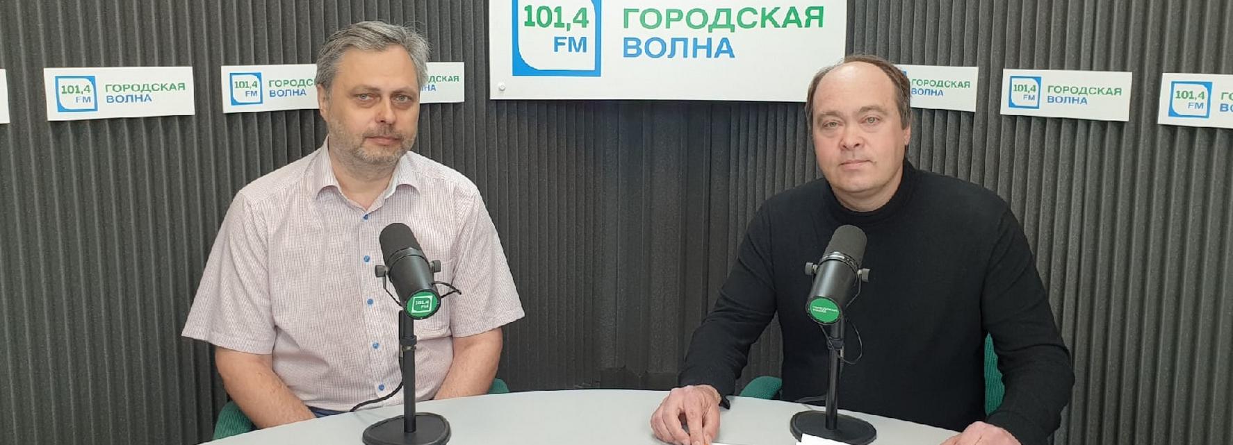 Однажды в Новосибирске: мясо тушами, новая экономика и массовая культура