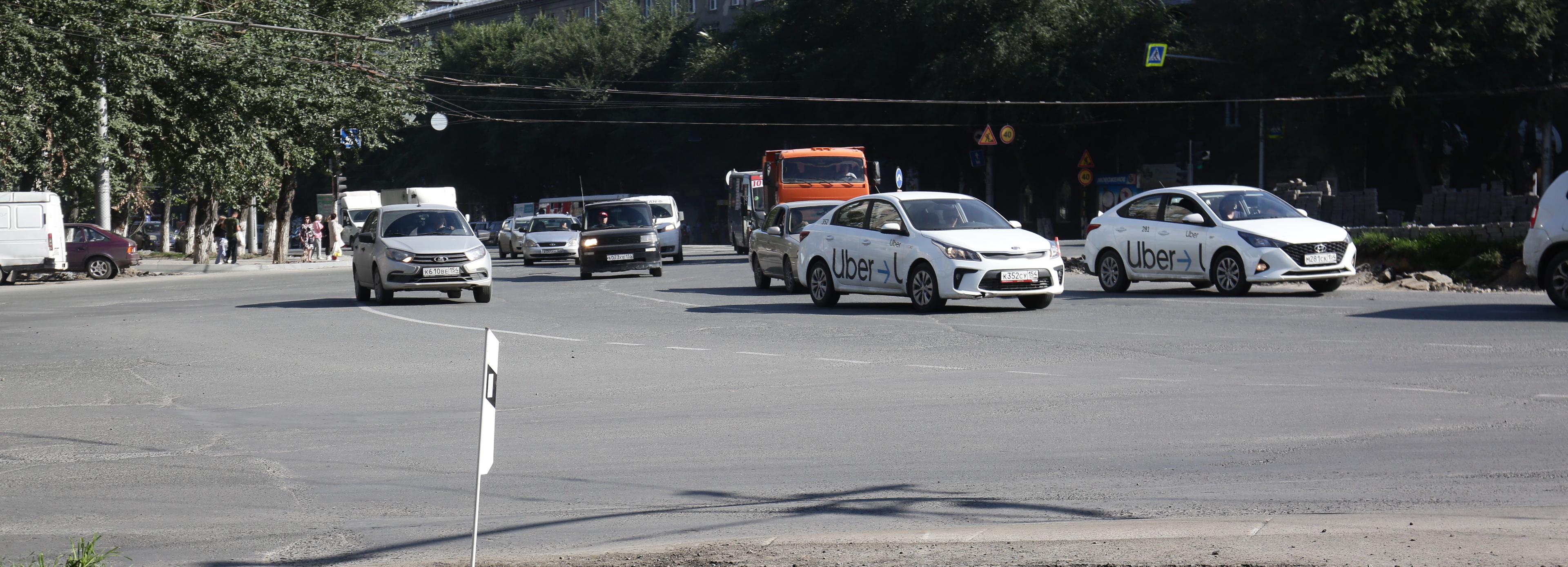 До метро без пробок: выделенки появятся на Титова и Станиславского