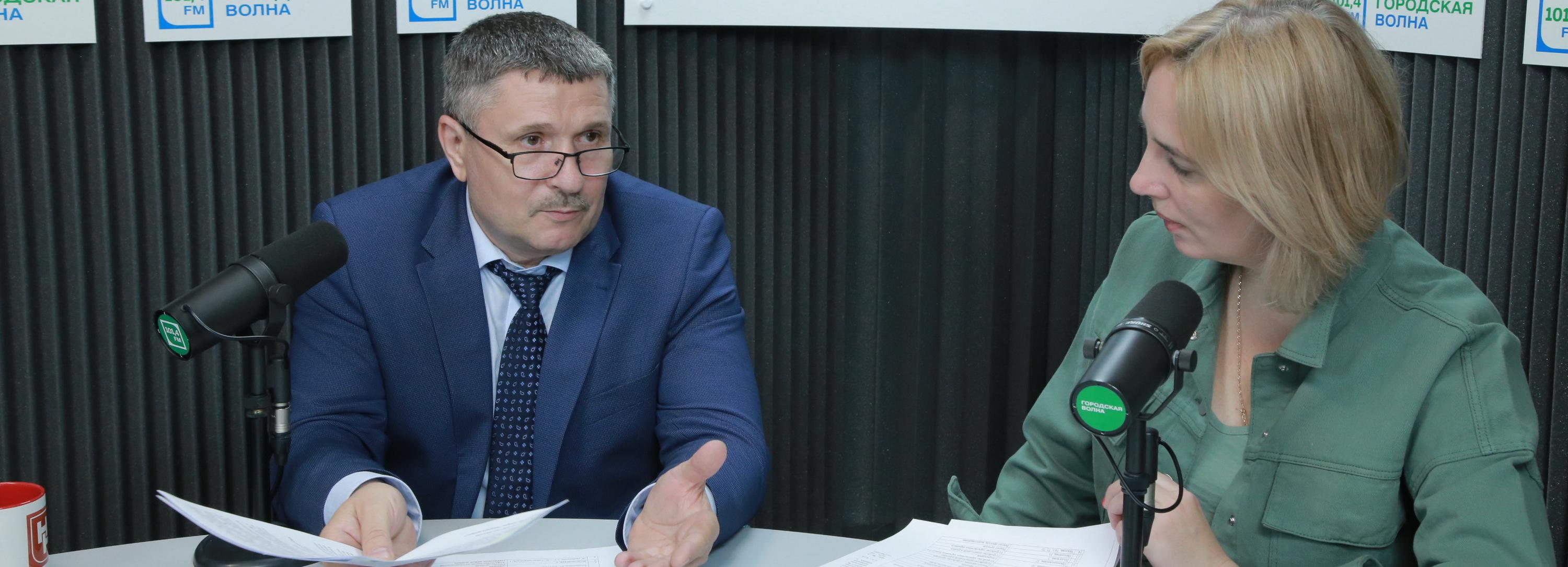 Районная приёмная: частный сектор, наказы и ярмарки Дзержинского района