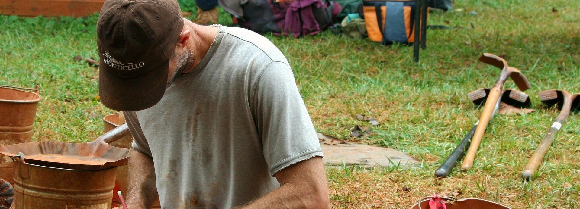 Амулет из человеческих рёбер нашли новосибирские археологи в Хакасии