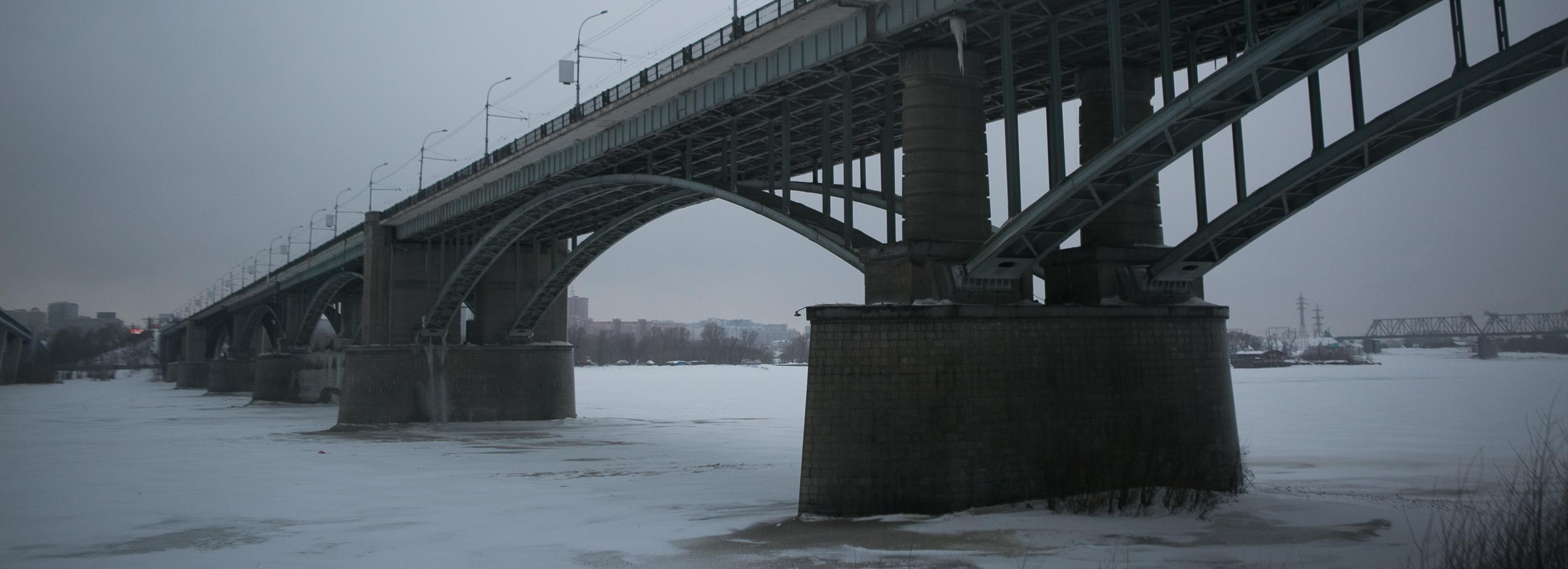 Где в Новосибирске самый тонкий лёд, рассказали спасатели