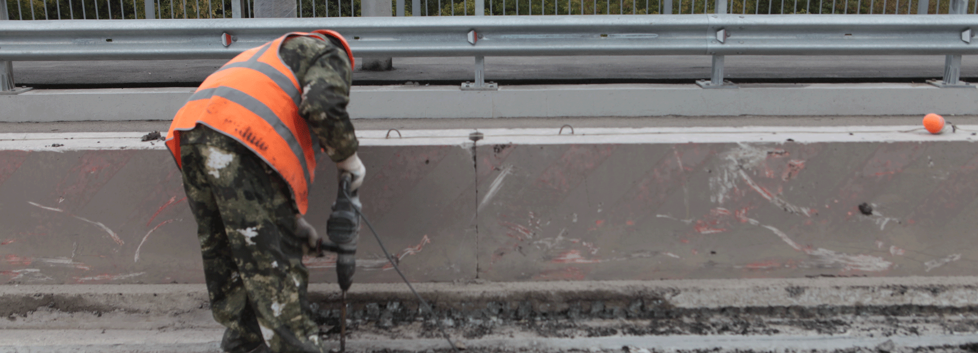 Сорокалетний мост через реку Тартас отремонтировали под Новосибирском