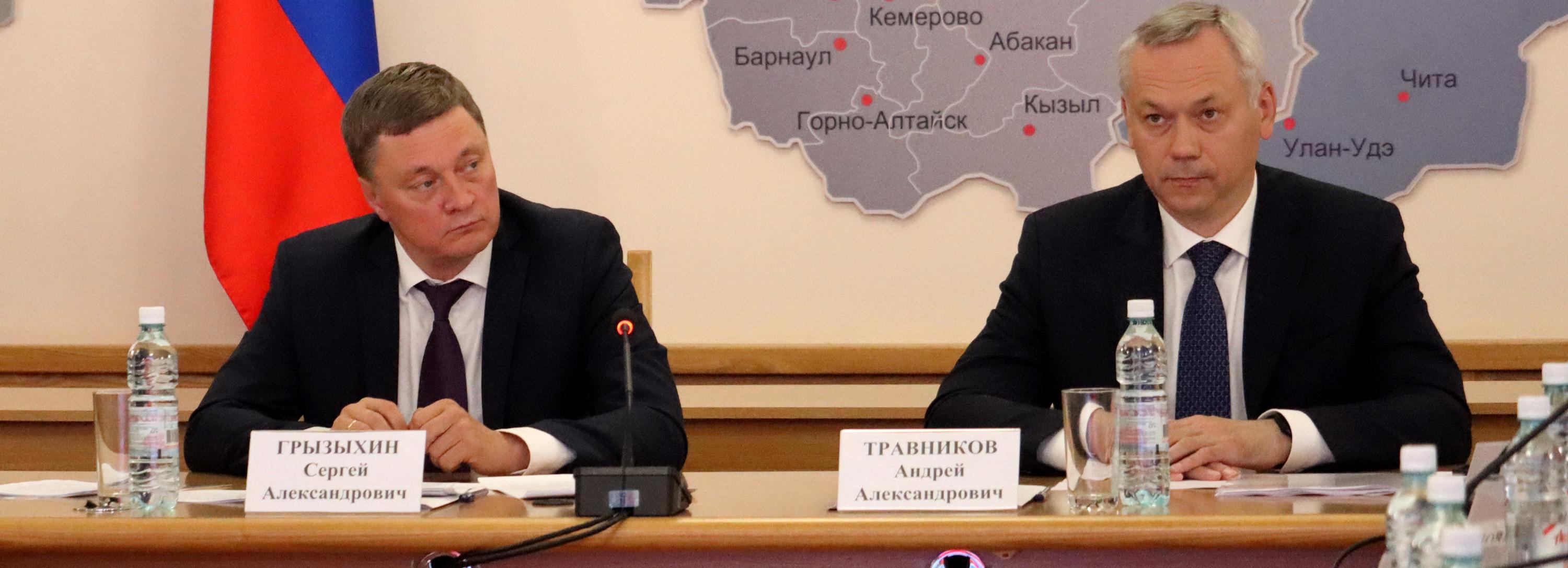 Проблемы детей и молодёжи обсудили в полпредстве