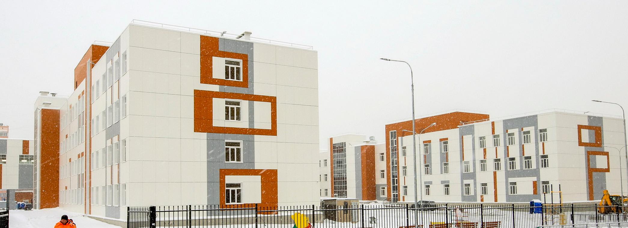 Современную школу с метеостанцией откроют 1 сентября на Родниках