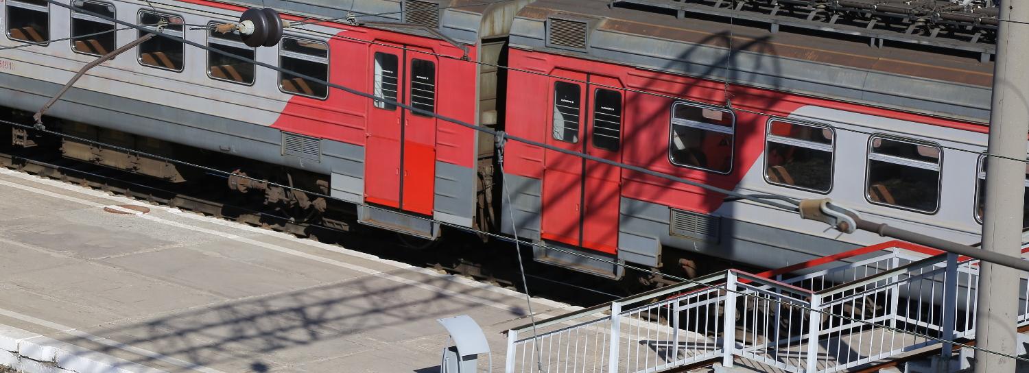 Расписание новосибирских электричек изменят из-за Дня народного единства