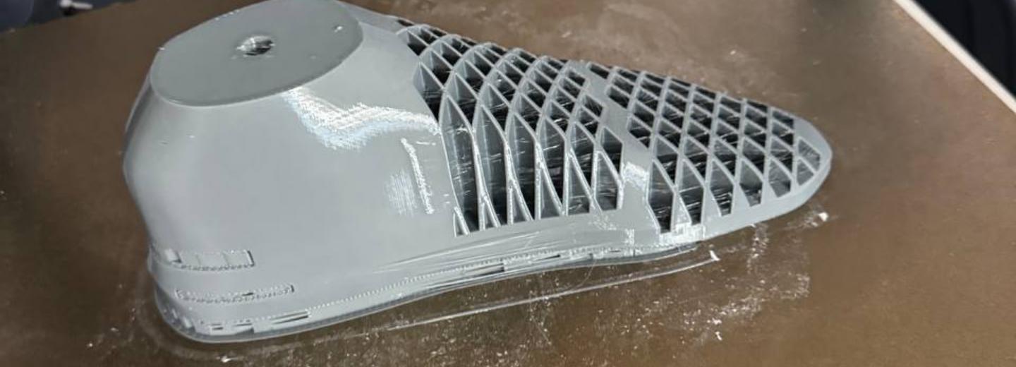 «Умные» стельки и простой в производстве протез стопы придумали в НГУ