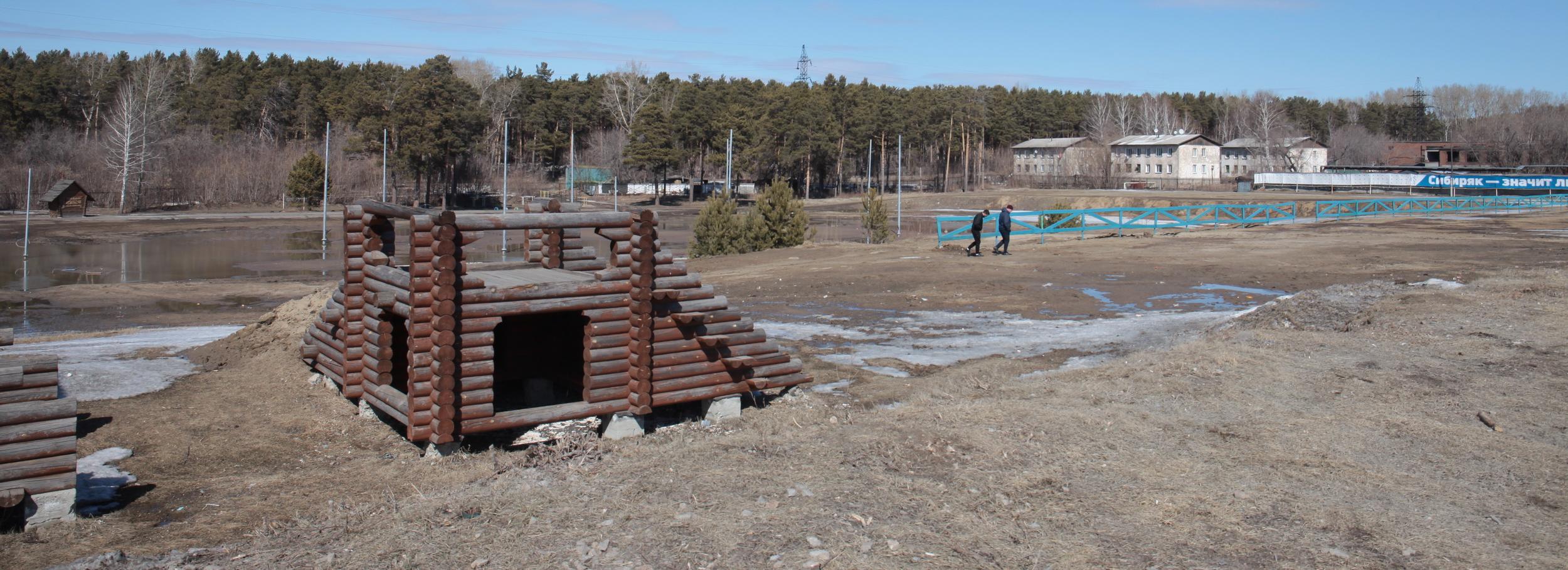 Спортплощадку с умными тренажёрами оборудуют на базе «Красное знамя»