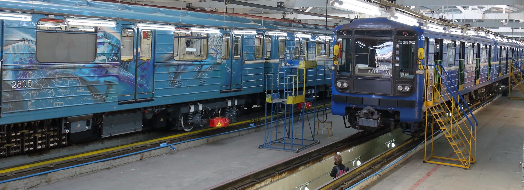 Где ночуют поезда: репортаж из новосибирского метродепо