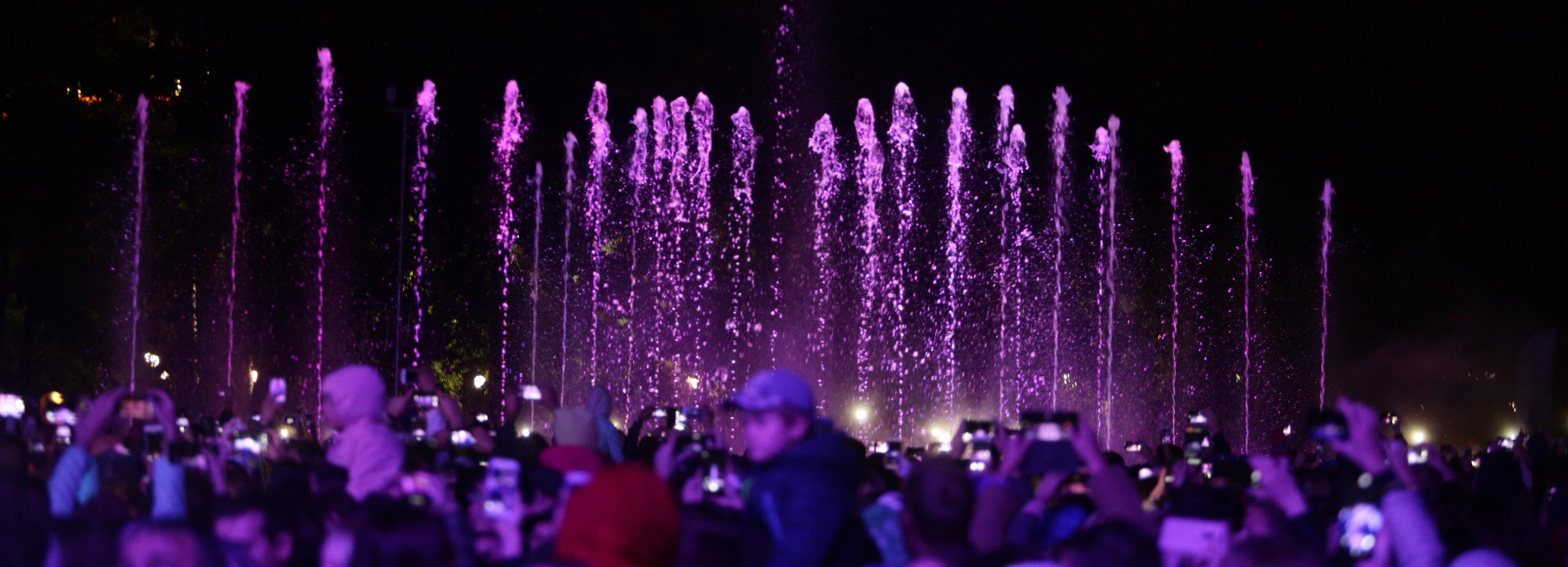 Афиша выходных: День музыки, квест по парадным и шоу у фонтана