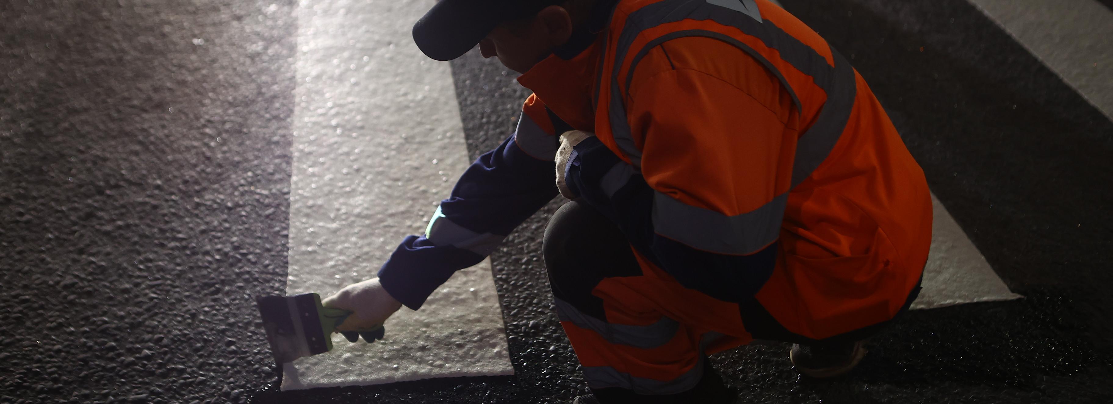 Полтора миллиона погонных метров разметки нанесли в Новосибирске